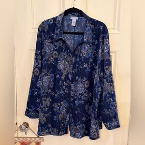 NWOT women’s plus size 2X 22/24 button up blouse blue floral Catherine’s